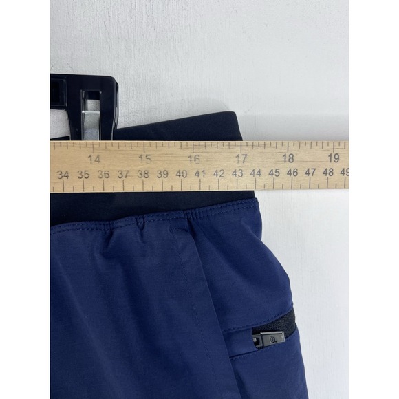 Fabletics Shorts Mens Large Blue Performance Stretch Workout Gym Athletic - Picture 5 of 11